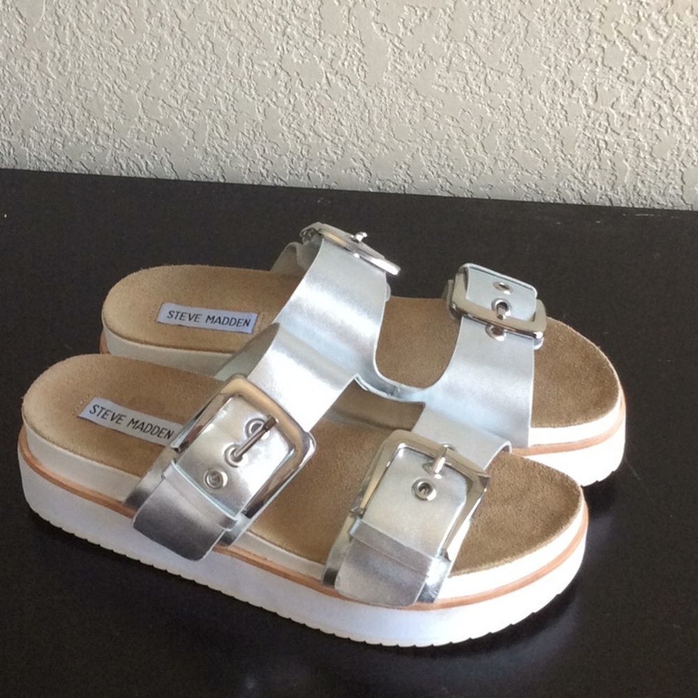 Steve Madden sandals